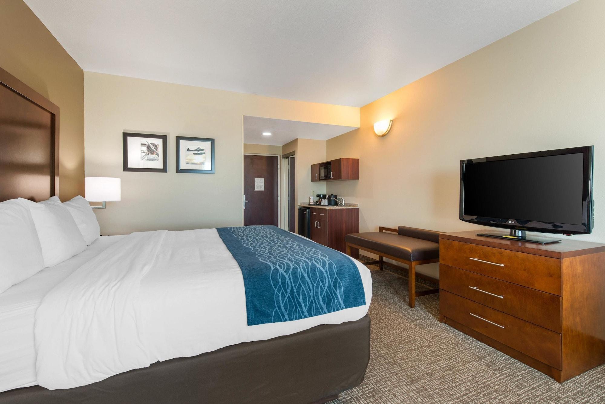 Comfort Inn & Suites Tavares North Exterior photo