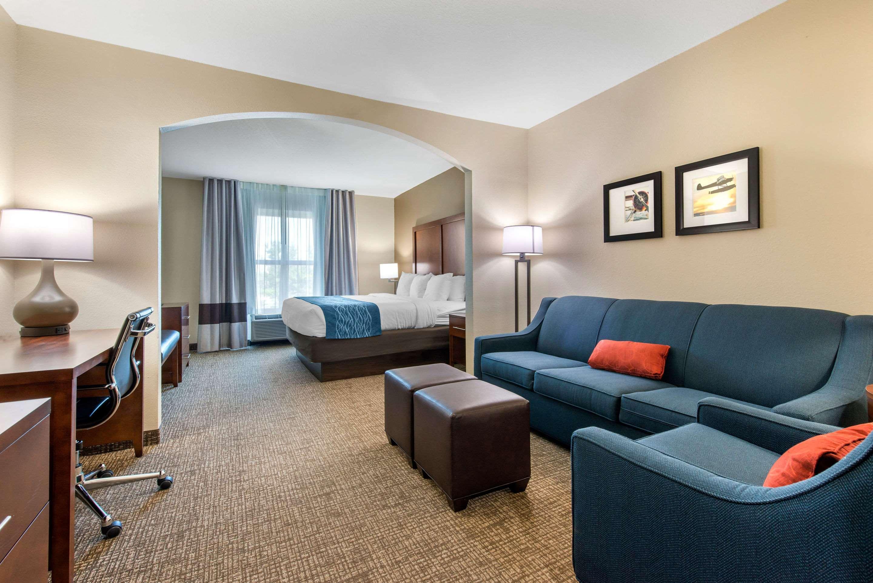 Comfort Inn & Suites Tavares North Exterior photo
