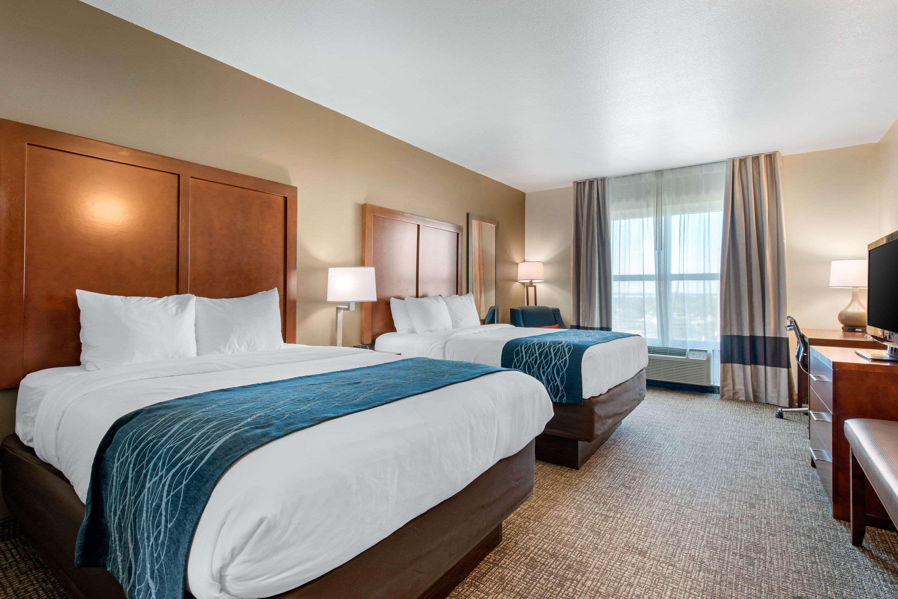 Comfort Inn & Suites Tavares North Exterior photo