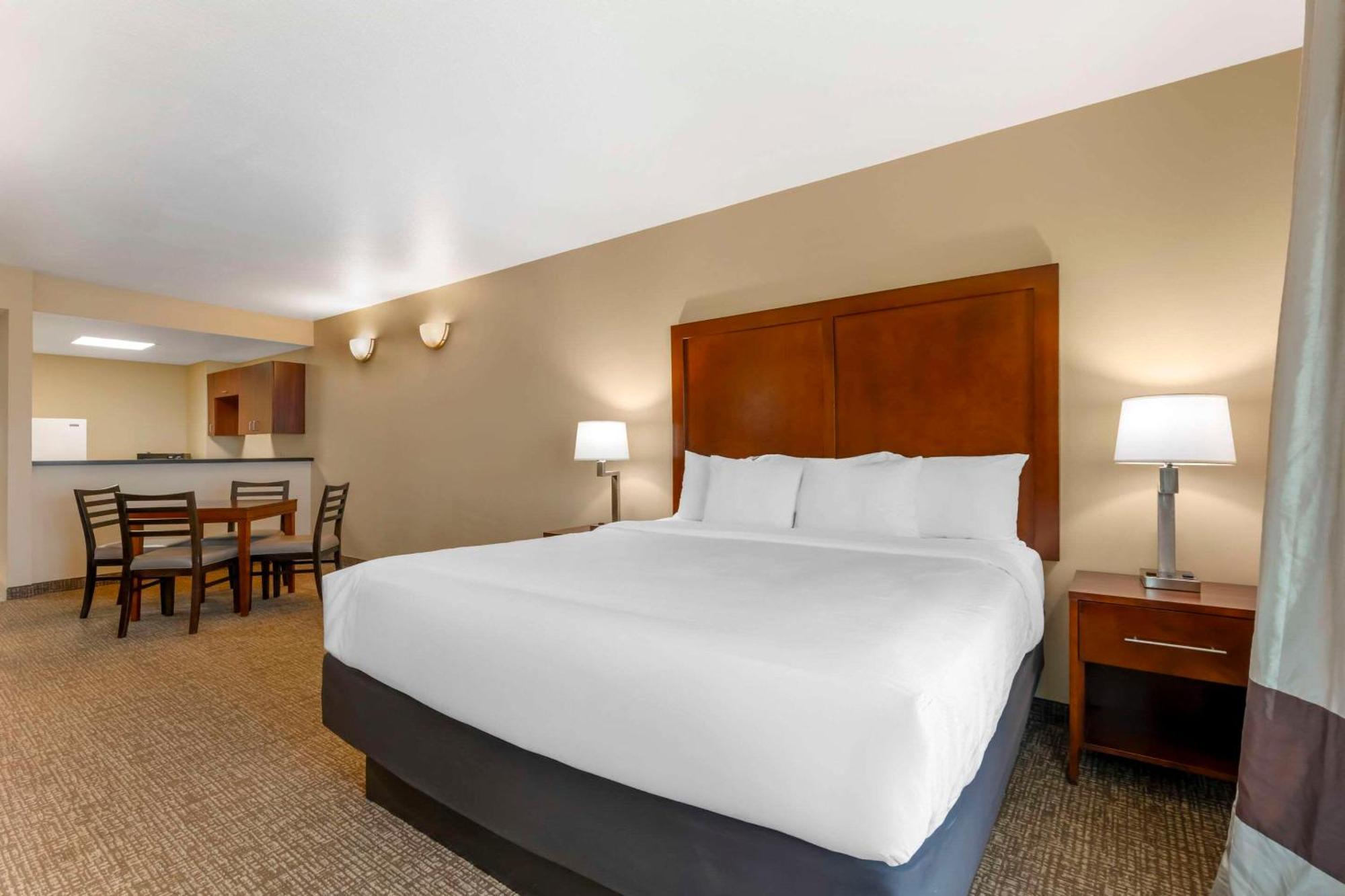Comfort Inn & Suites Tavares North Exterior photo