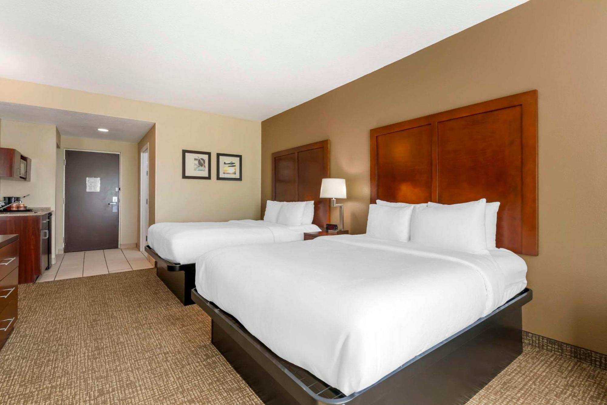 Comfort Inn & Suites Tavares North Exterior photo